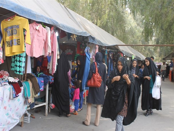 نمایشگاه فروش فوق العاده بهاره حاجی آباد/تصویر