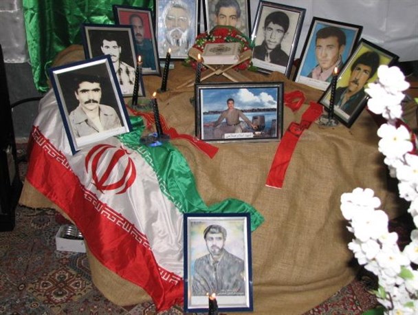 ۳۴۰مورد دیدار  از خانواده های شهدا در ماهنشان/شهدا ماندگارترین نسل های بشریتند
