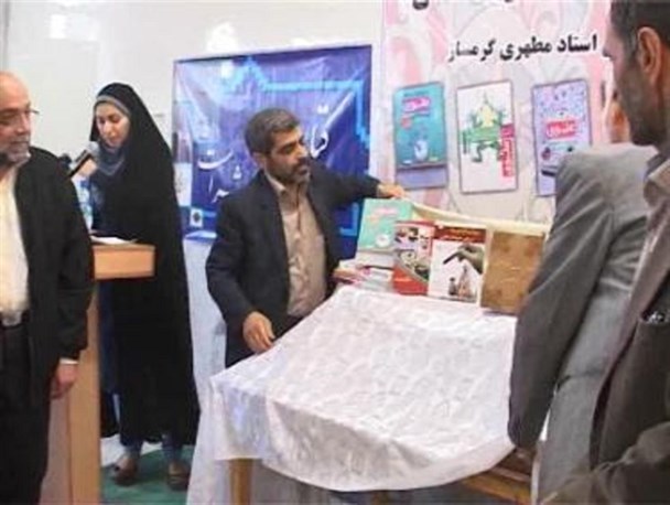 رو نمایی 4 کتاب از نویسندگان گرمساری