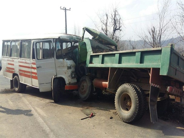 تصادف شدید در روستای کیش رودبار فومن+تصاویر