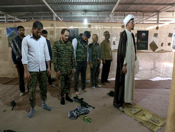 کاروان راهیان نور بسیج دانشجویی اهر از مناطق عملیاتی شرهانی و فتح المبین بازدید کردند