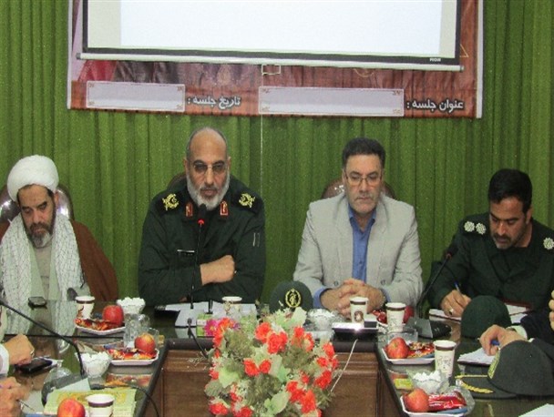 تذکر لسانی با آموزش همگانی در جامعه نهادینه می‌شود