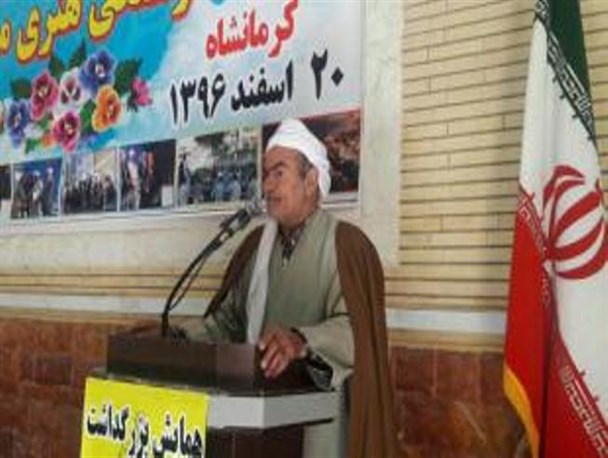 انقلاب اسلامی ایران از مساجد سرچشمه گرفت/ لزوم اتحاد در حفظ این پایگاه