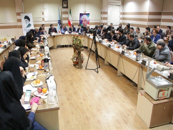 نشستی برای توضیح حواشی دانشگاه علوم پزشکی کردستان که بی‎نتیجه ماند و به بیان عملکرد معاونین تبدیل شد!