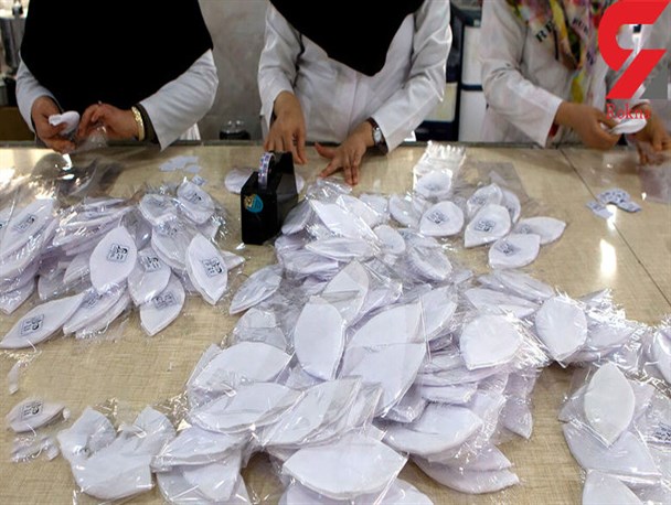 بسییج  ۱۷ هزار ماسک و مواد ضدعفونی در بین نیازمندان بوشهری توزیع کرد