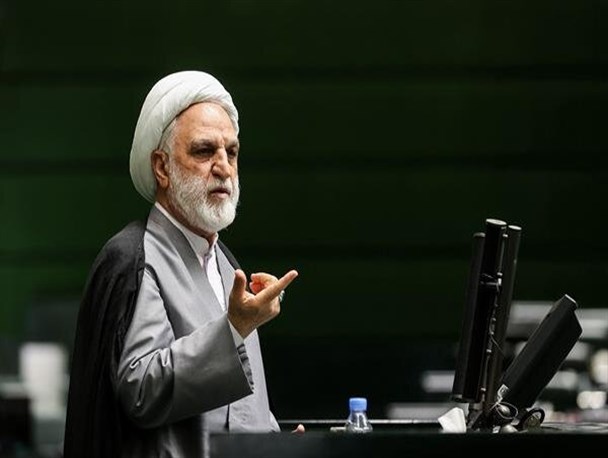 زن از منظر اسلام می‌تواند رکن اساسی خانواده باشد