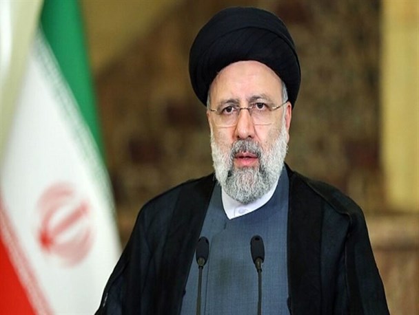 رئیس جمهور وارد استان یزد شد/ اجرای ابر پروژه آبرسانی از خلیج فارس