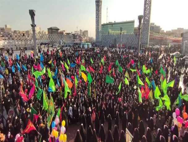 برگزاری جشن بزرگ خانوادگی به مناسبت سالروز میلاد حضرت فاطمه الزهرا(س) در پایتخت/ ادای احترام تهرانی‌ها به مقام مادر+عکس