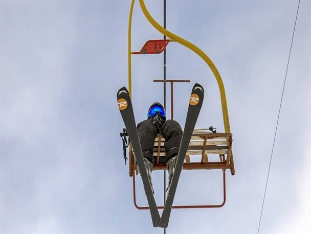 اسکی بین المللی صحرانوردی|تغییر میزبان مسابقات/ پیست اسکی الیگودرز جایگزین پیست قطاسلو شد