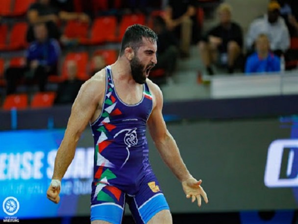 کشتی آزاد قهرمانی کشور| قهرمانی گلیج، کریمی و سرلک در ۵ وزن نخست