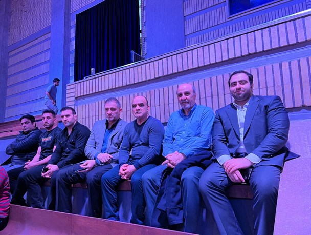 کشتی آزاد قهرمانی کشور| حضور وزیر سابق ورزش و جوانان در روز غیبت سرمربی تیم ملی/ همه بودند، درستکار نبود!