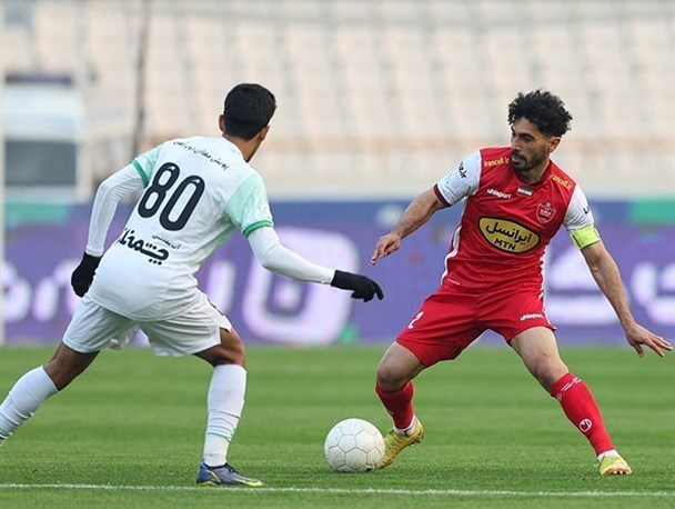 لیگ برتر فوتبال|تثبیت صدرنشینی پرسپولیس با پرواز بلند کاپیتان؛ تارتار باز هم به یحیی باخت!