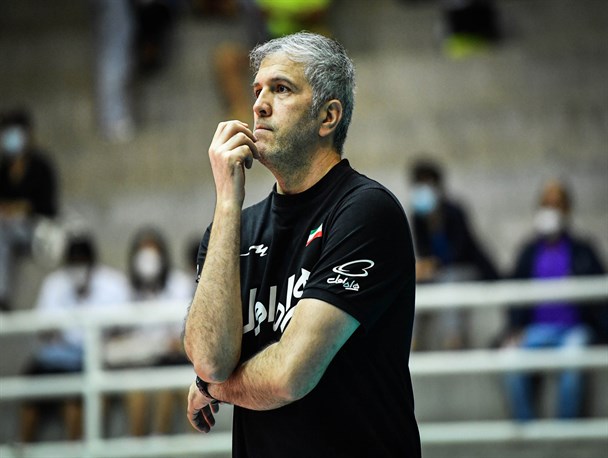 مومنی‌مقدم: از اواسط نوروز استارت می‌زنیم/ با 7 اردوی 15 روزه به مسابقات جهانی والیبال خواهیم رفت