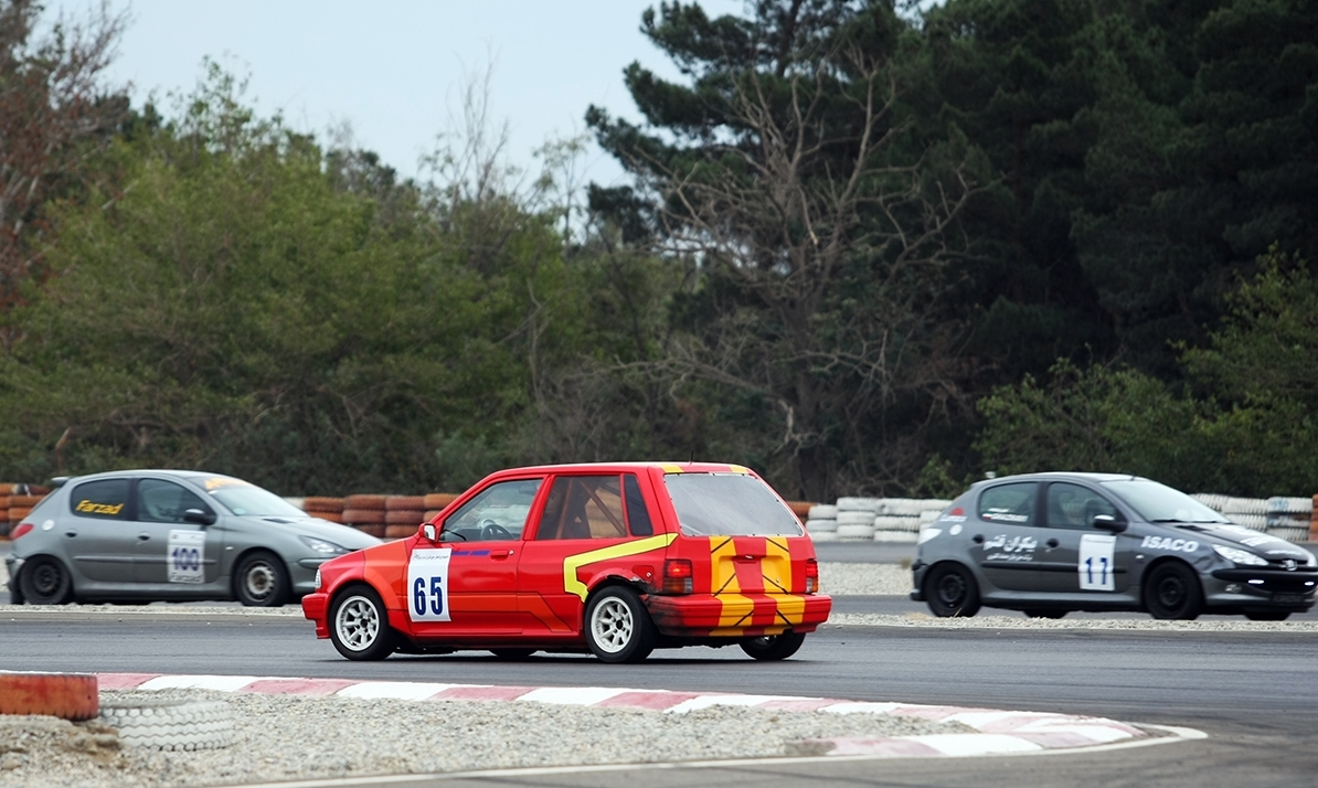 برگزاری جلسه فوق العاده فراکسیون ورزش مجلس با مسئولان فدراسیون اتومبیلرانی 