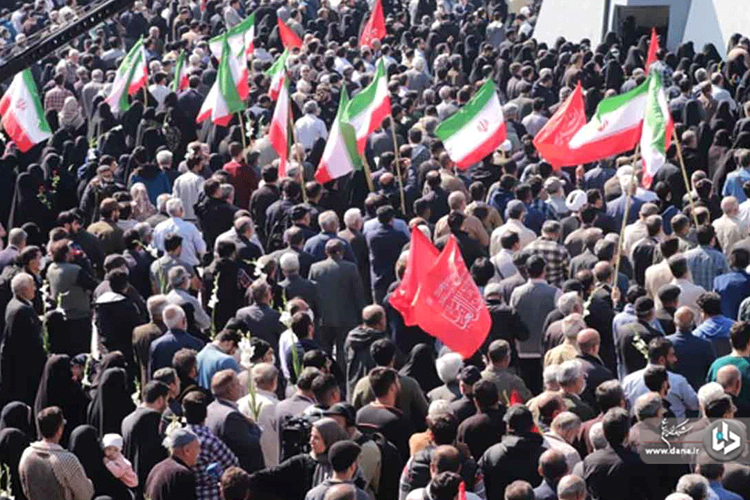 مراسم تشییع پیکر شهیدان میلاد حیدری و مقداد مهقانی جعفر آبادی