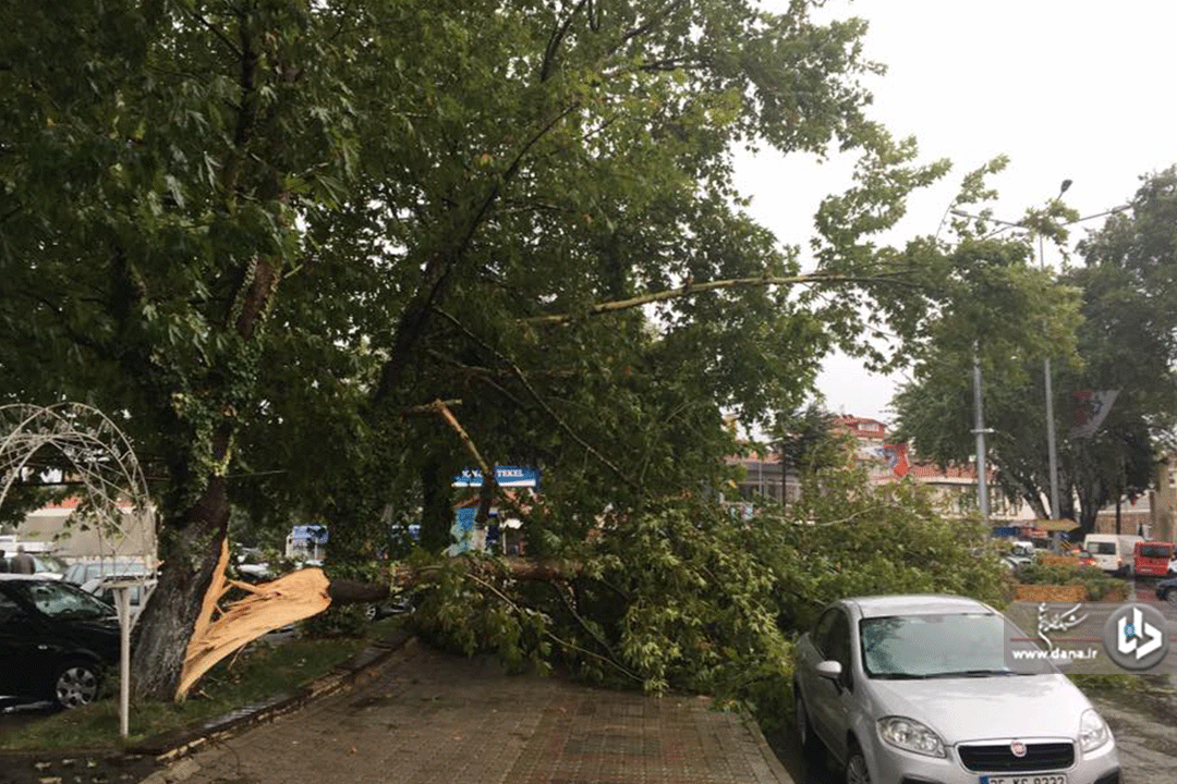 خسارت های طوفان در ترکیه