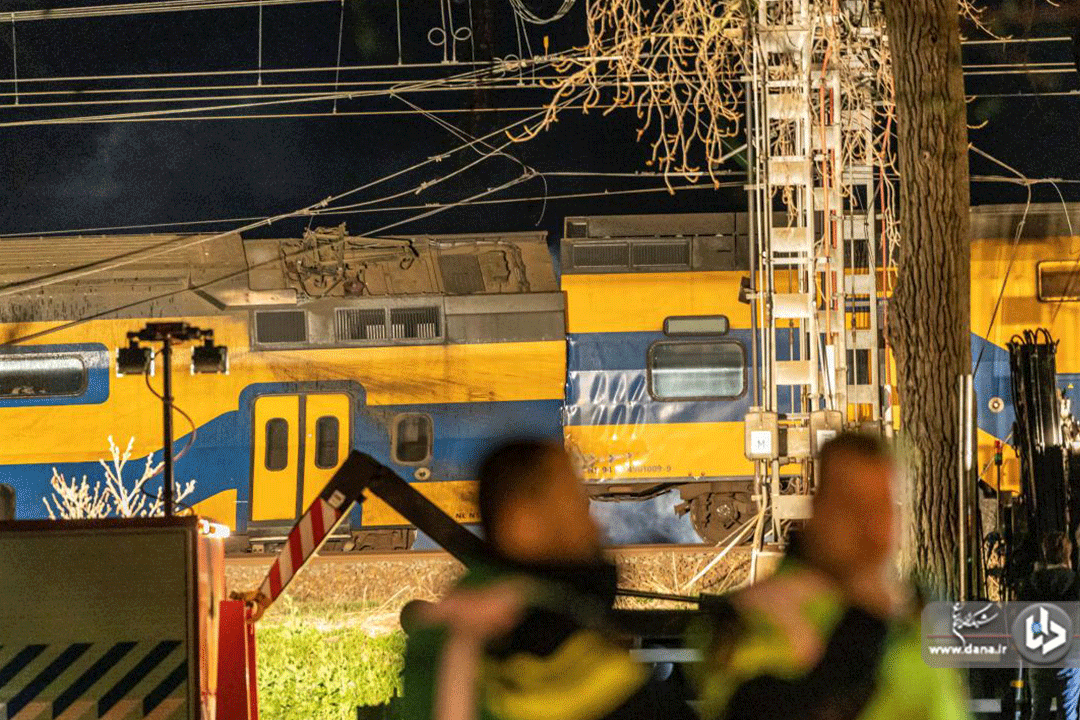 برخورد قطار مسافربری با قطار باری در هلند