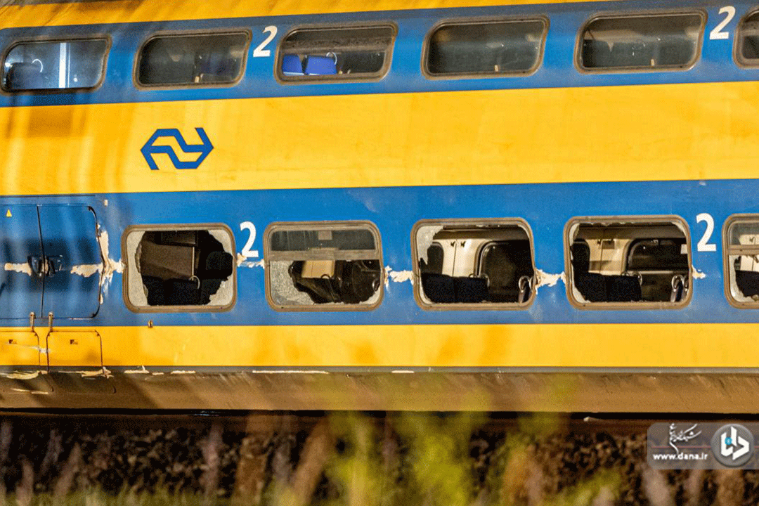 برخورد قطار مسافربری با قطار باری در هلند