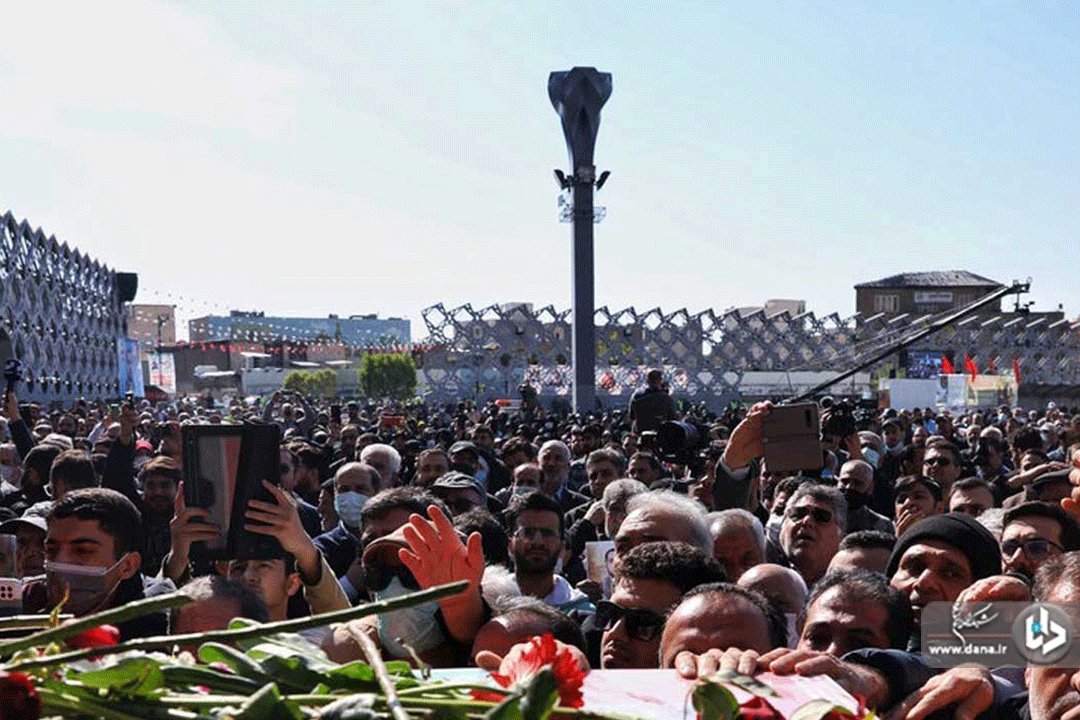 مراسم تشییع پیکر شهیدان میلاد حیدری و مقداد مهقانی جعفر آبادی