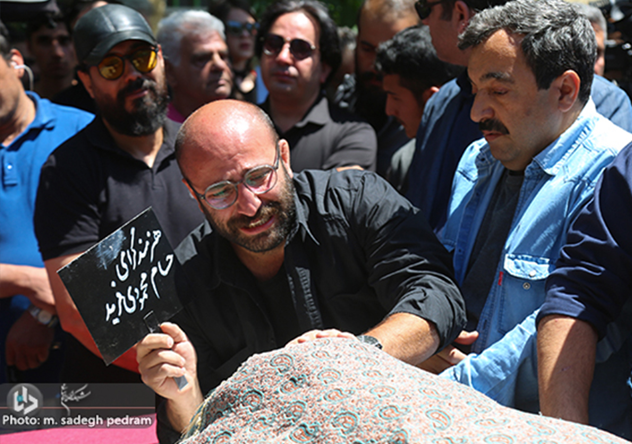 مراسم تشییع مرحوم حسام محمودی