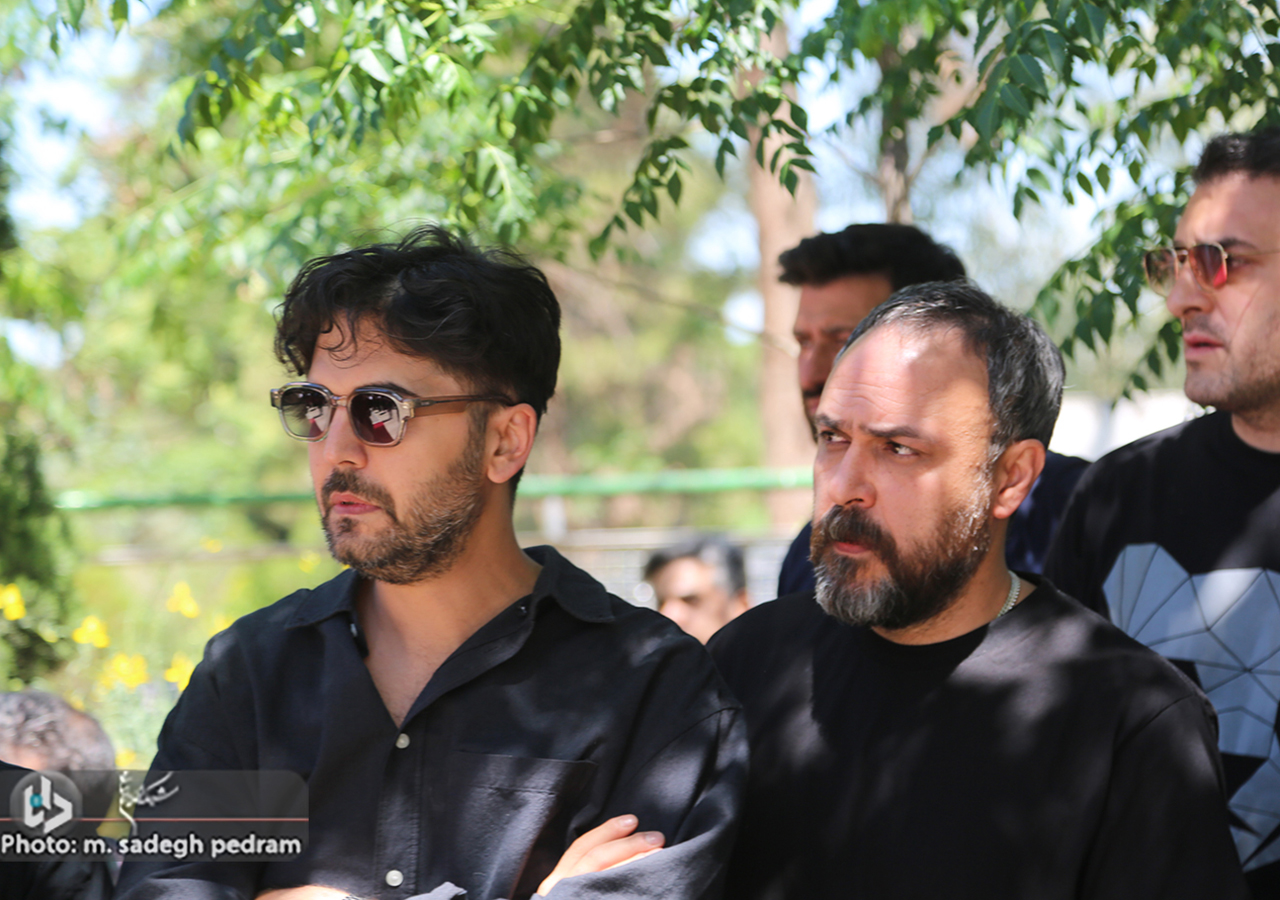 مراسم تشییع مرحوم حسام محمودی