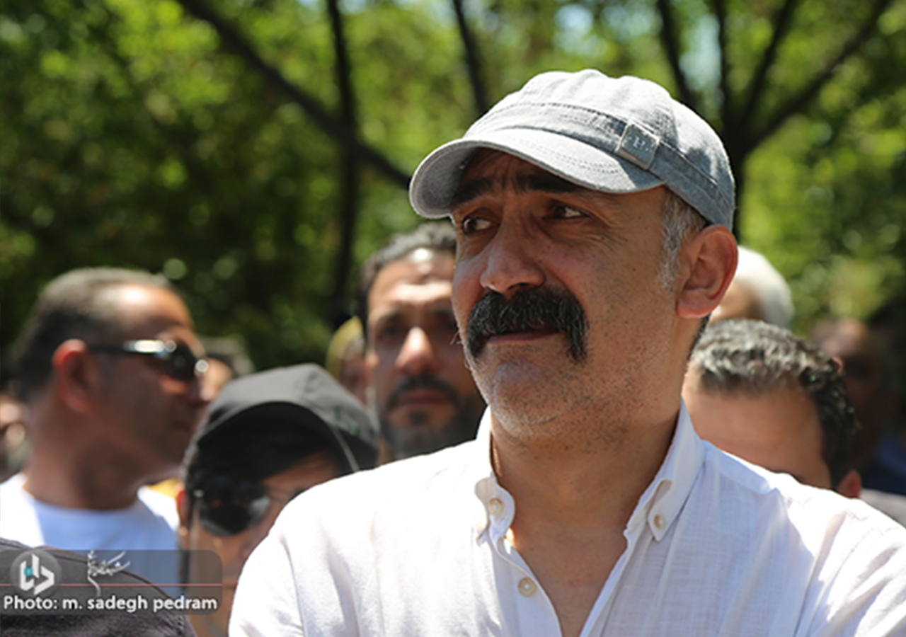 مراسم تشییع مرحوم حسام محمودی