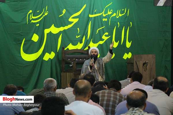 مراسم پرفیض دعای عرفه در حسینیه عاشقان ثارالله قائم‌شهر