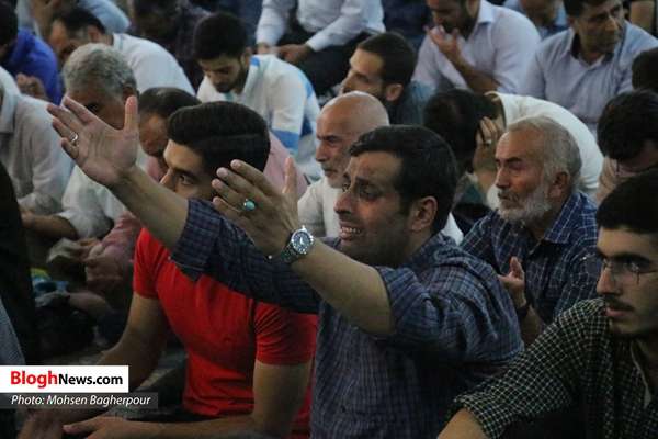 مراسم پرفیض دعای عرفه در حسینیه عاشقان ثارالله قائم‌شهر