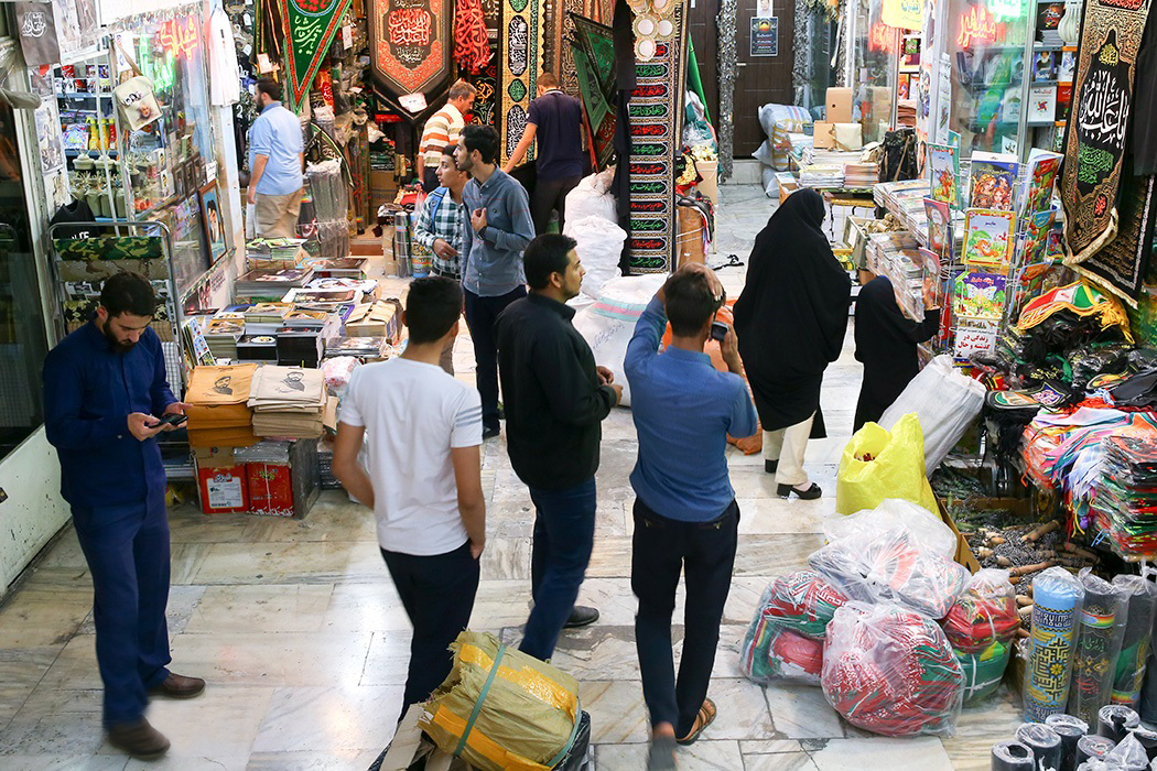 بازار فروش وسایل عزاداری ماه محرم در تهران