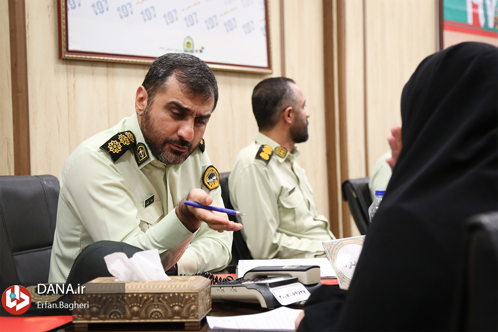 جلسه ارتباط مستقیم شهروندان با مسئولین فرماندهی انتظامی تهران بزرگ