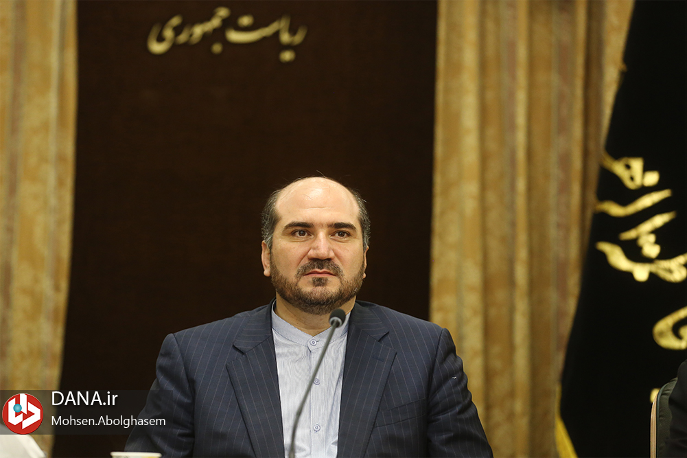 جلسه بررسی فرصت های سرمایه گذاری و توسعه اقتصادی استان گلستان