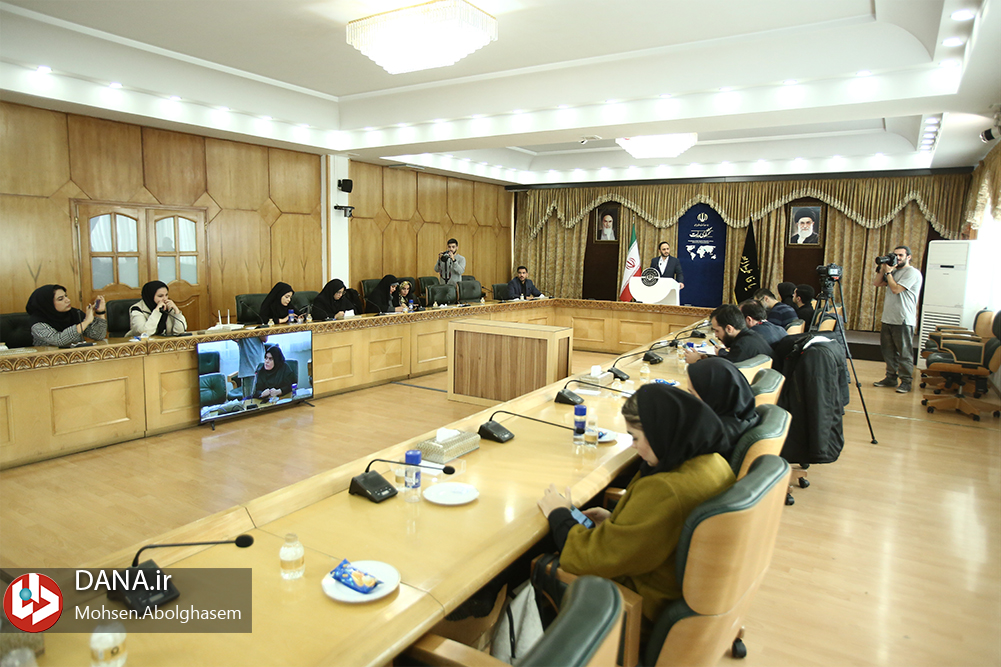 نشست خبری سخنگوی دولت - 21 آذر ۱۴۰۲