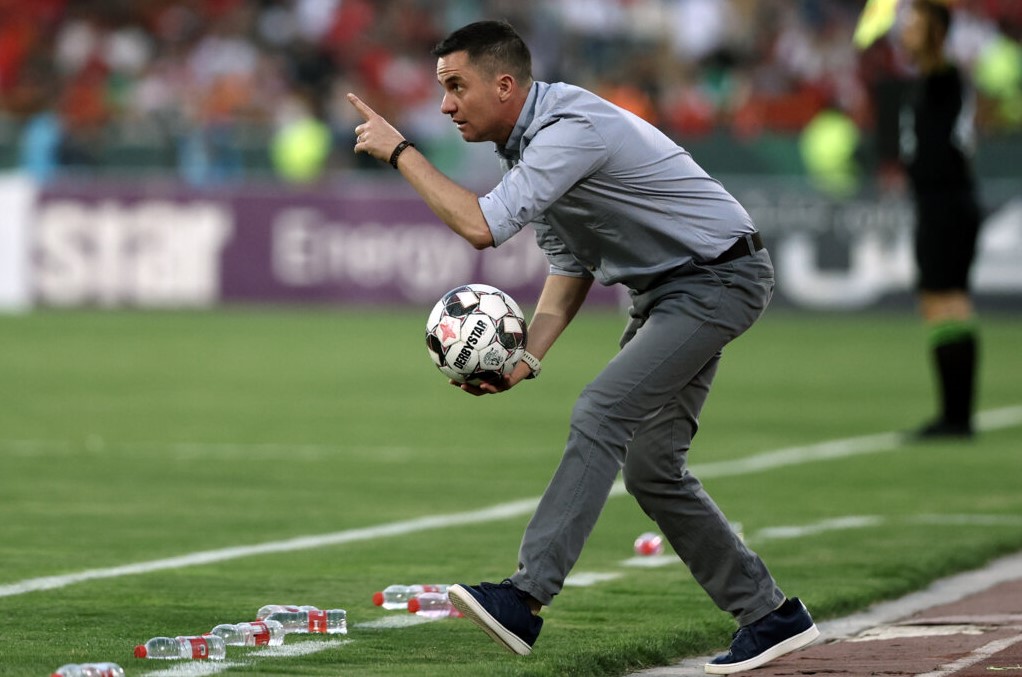 اوسمار ویرا رسما سرمربی پرسپولیس شد/ بازگشت مرد برزیلی به نیمکت قرمز+عکس