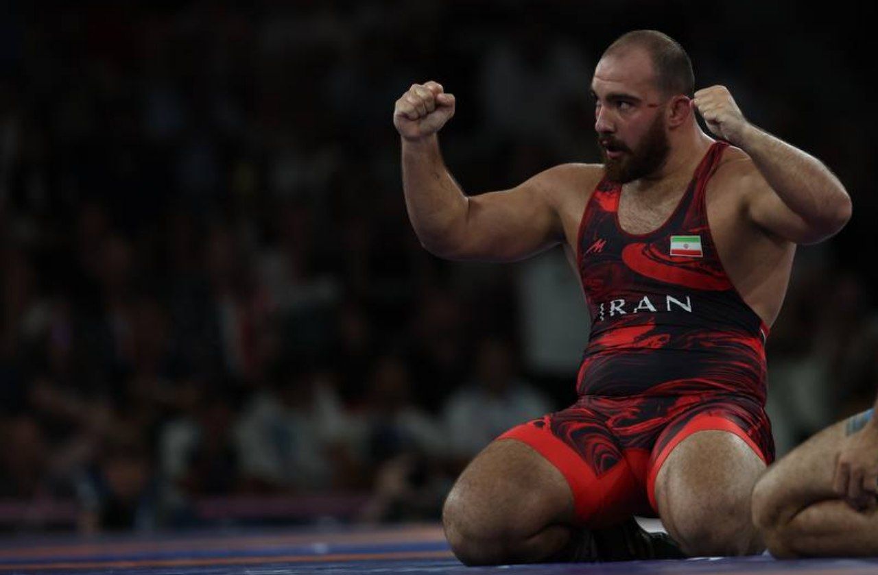 کشتی قهرمانی جهان| زارع تاج و تخت را پس گرفت؛ جوان نقره ای شد