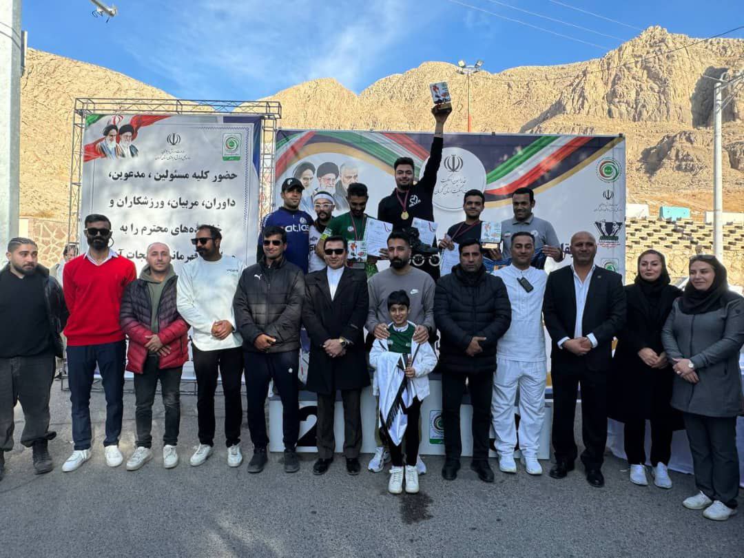 مشخص شدن نفرات برتر مسابقات دستجات آزاد اسکیت اینلاین اسلالوم (آلپاین) در بخش پسران 