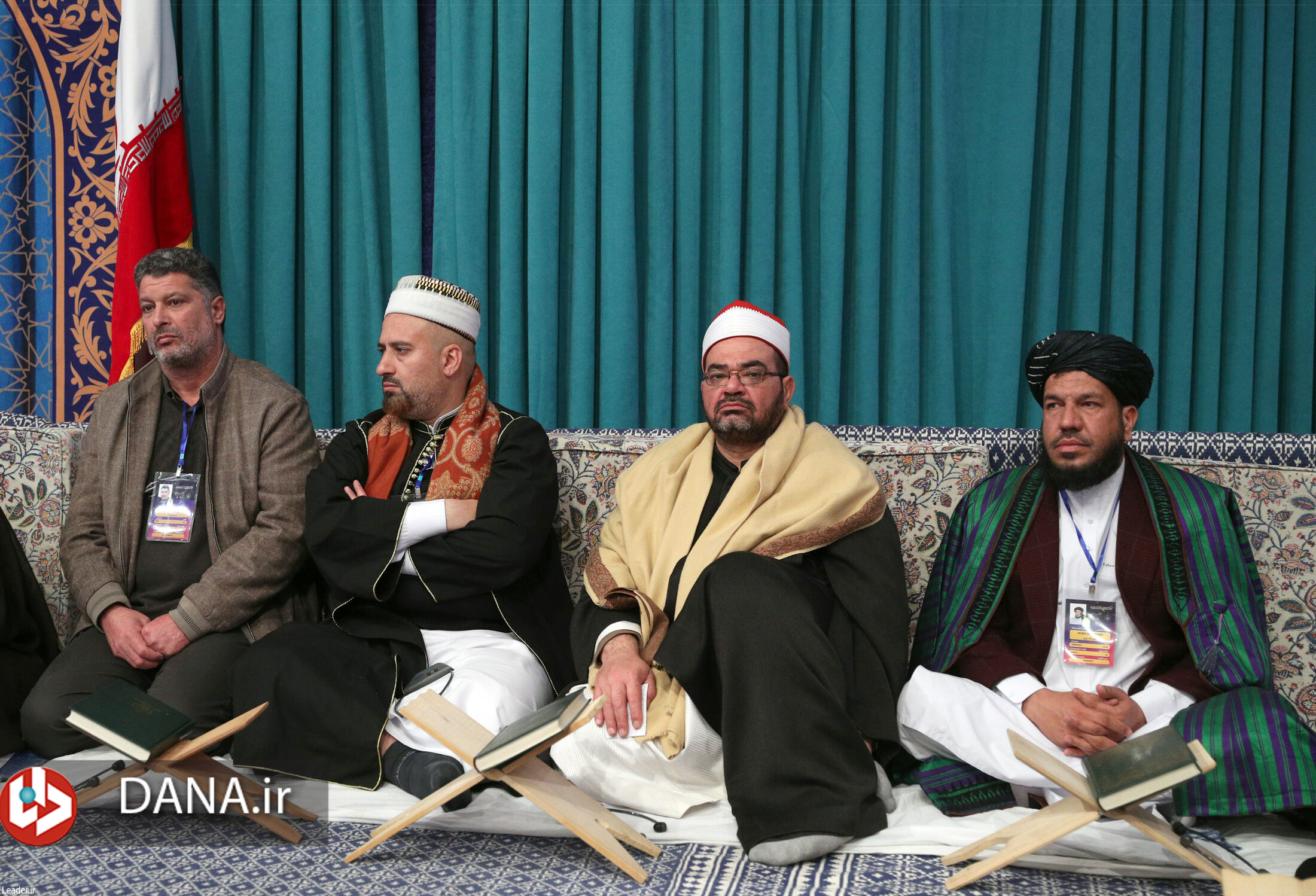 دیدار شرکت کنندگان در چهل و یکمین دوره مسابقات بین‌المللی قرآن با رهبر انقلاب