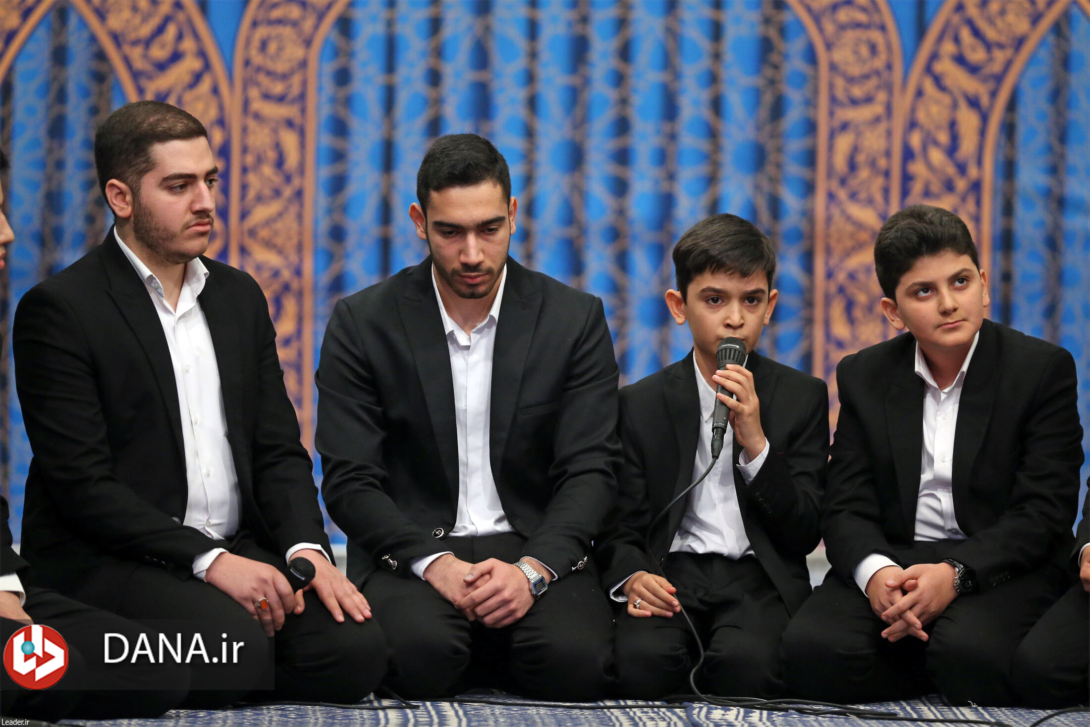 دیدار شرکت کنندگان در چهل و یکمین دوره مسابقات بین‌المللی قرآن با رهبر انقلاب