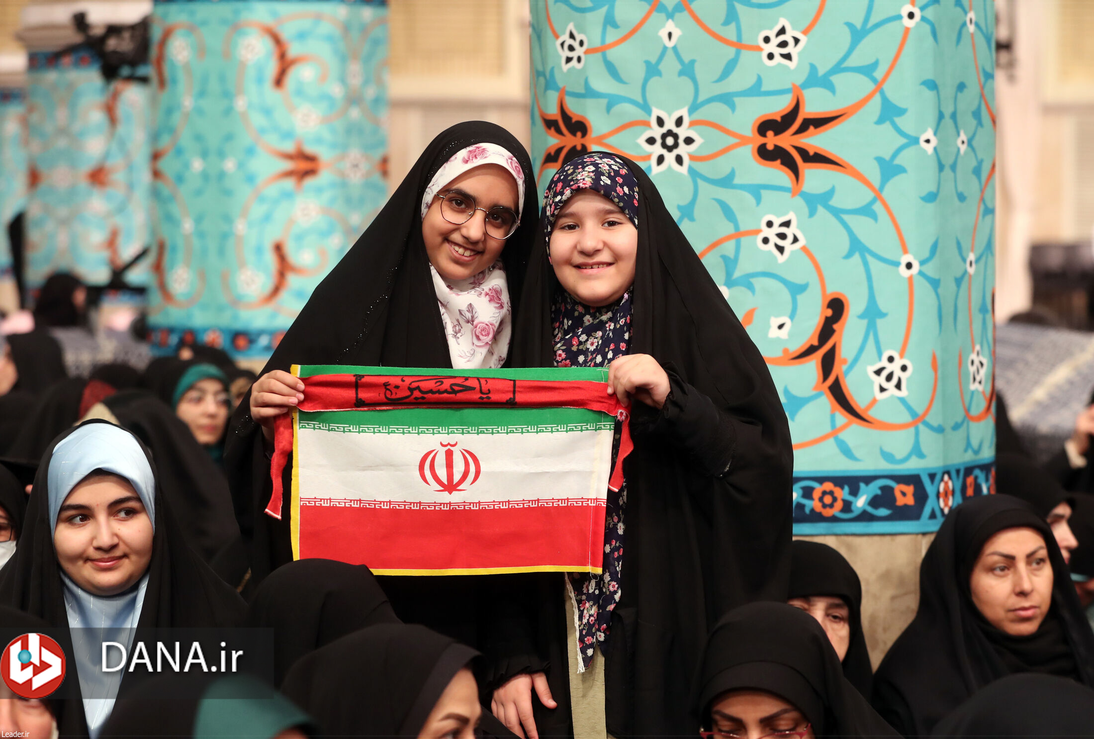 دیدار شرکت کنندگان در چهل و یکمین دوره مسابقات بین‌المللی قرآن با رهبر انقلاب