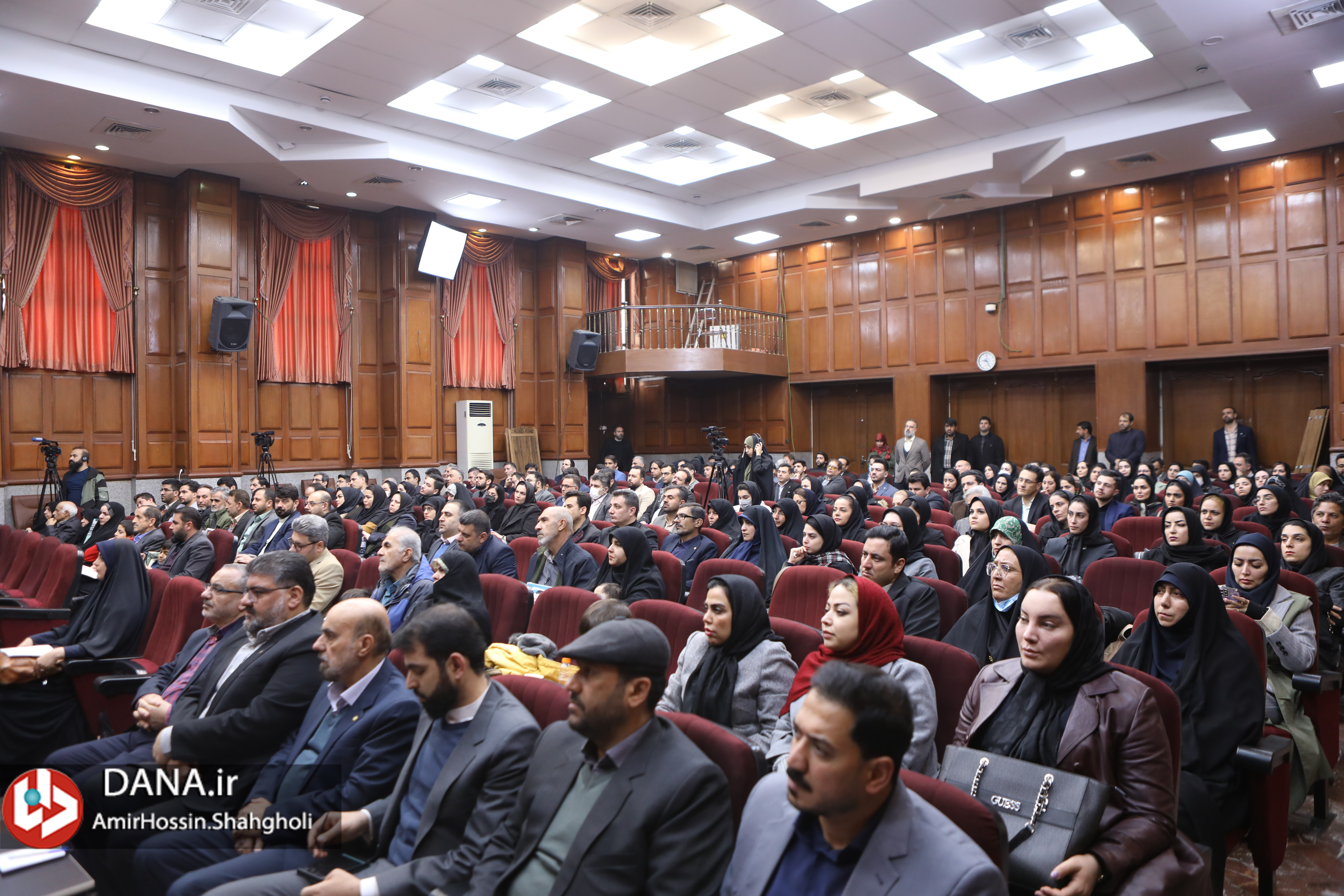 اولین جلسه رسیدگی به پرونده دادخواهی خانواده‌های شهدا و آسیب‌دیدگان ناشی از اقدامات گروهگ تروریستی حرم مطهر احمدبن موسی (ع)