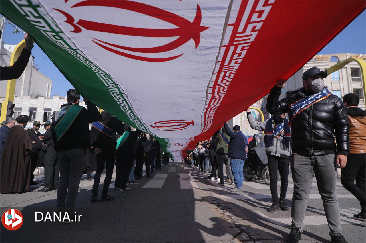 راهپیمایی 22 بهمن در کاشان