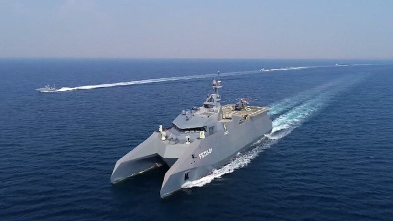 ورود ناوهای نیروی دریایی چین و روسیه به آب‌های سرزمینی ایران