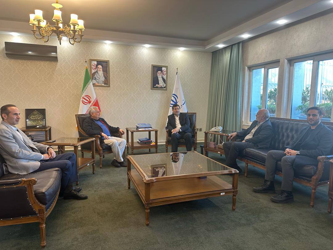 دیدار رییس انجمن هاکی روی یخ با  وزیر ورزش و‌جوانان و رییس کمیته ملی المپیک