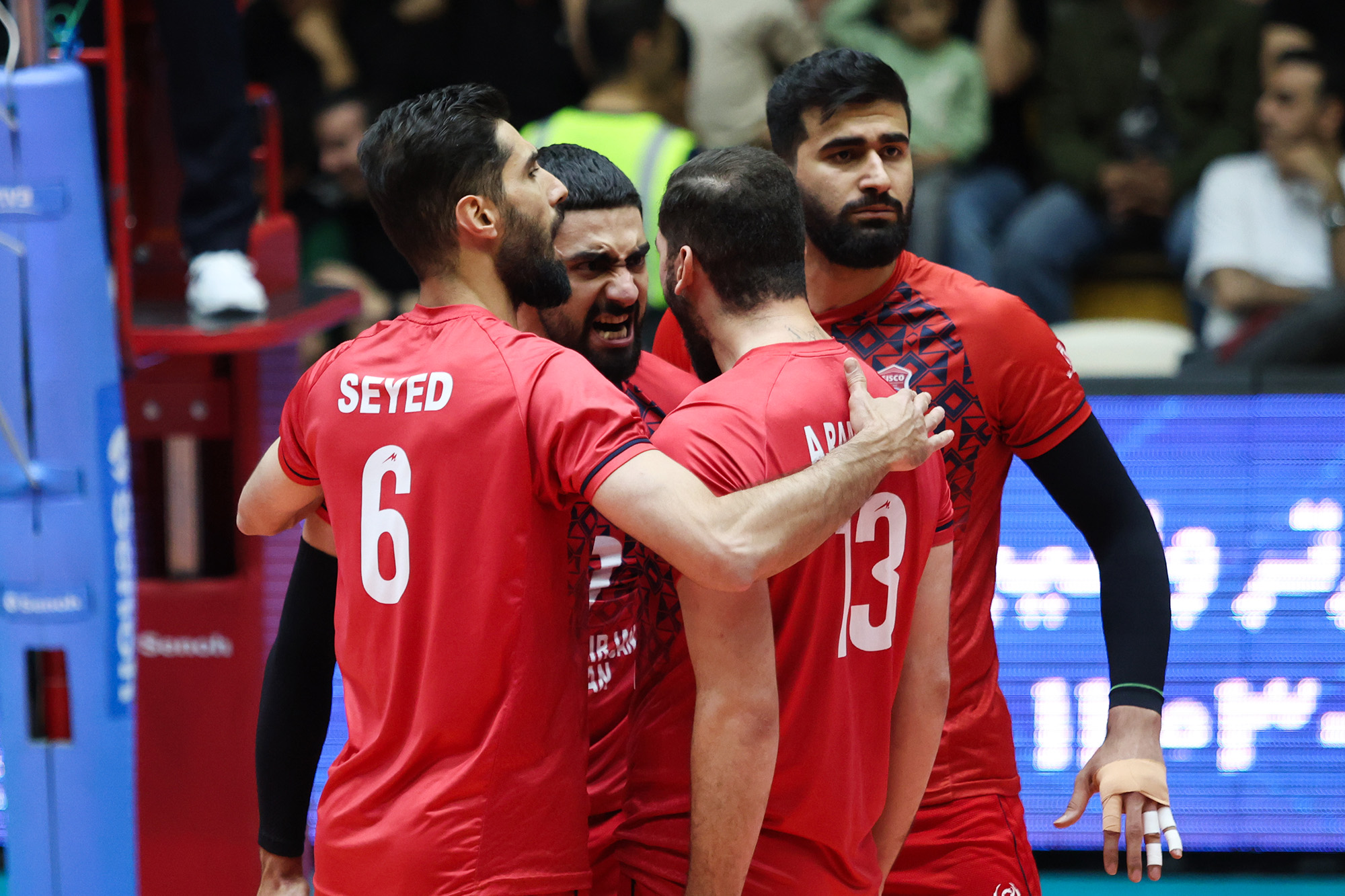 لیگ برتر والیبال| شهداب و فولاد فینالیست شدند