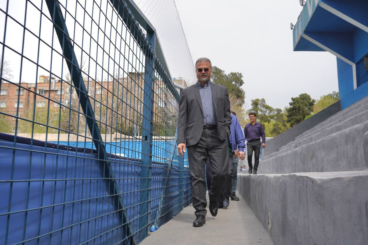 نظری‌جویباری: با بازیکنان تمدید می‌کنیم؛ سیدورف دوشنبه به تهران می‌آید