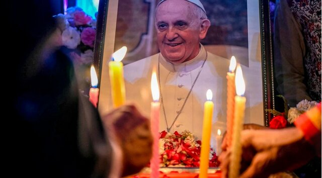 حضور کمرنگ مقامات اسرائیلی در خاکسپاری پاپ، اهانت به جامعه مسیحیان است