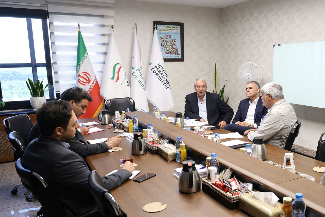 برگزاری جلسه کارگروه پارادوومیدانی با حضور کفاشیان و حدادی