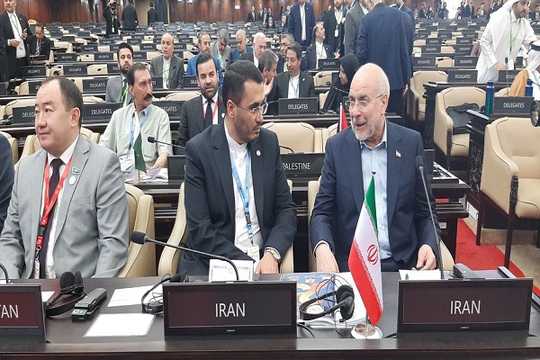 اجلاس پارلمان‌های عضو کشورهای اسلامی در جاکارتا افتتاح شد