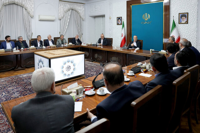 شهرداری‌ها برای ارتقای خدمات خود برنامه تهیه کنند تا اختیاراتشان افزایش یابد