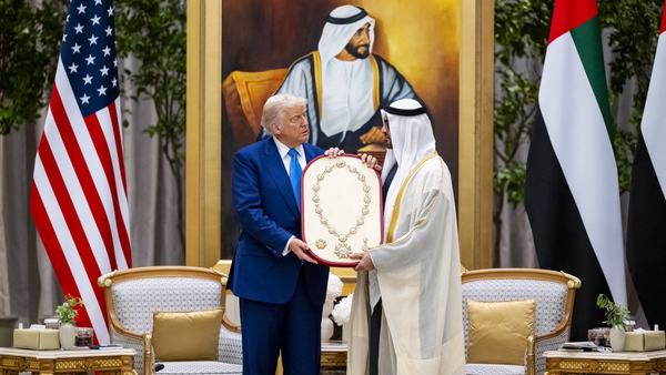 هدیه گران‌قیمت امارات به ترامپ