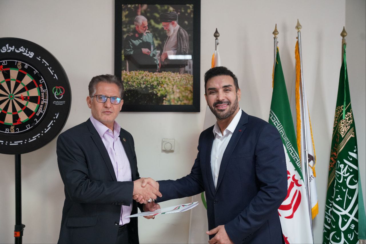 رضا ناصری سفیر ورزش همگانی در «روایت حرکت» شد